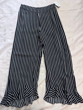 NWT South Moon Under Navy & White Striped Ruffle Hem Wide Leg Ankle Pants